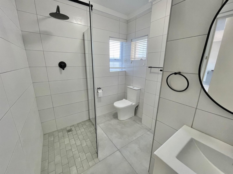 2 Bedroom Property for Sale in Reebok Western Cape